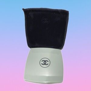 CHANEL White Compact with Black Pouch